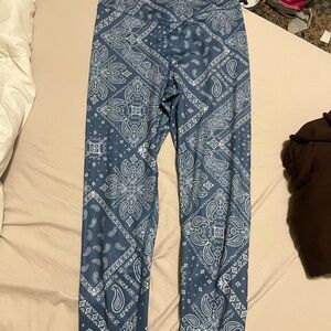 American Eagle Outfitters Kids Blue Patterned Leggings